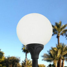 Globe G400 classic Base Noir Opal E27