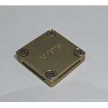 collier carré de raccordement pour conducteurs plats 30 × 3 mm en alliage de cuivre.
