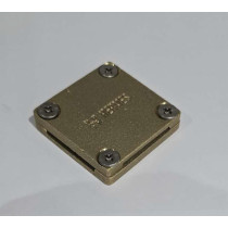 collier carré de raccordement pour conducteurs plats 30 × 3 mm en alliage de cuivre.